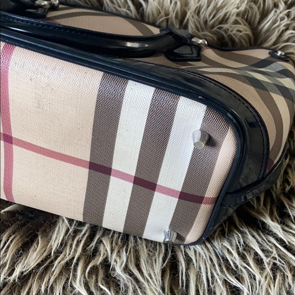Burberry nova check handbag - Picture 12 of 17